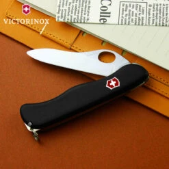 Victorinox Sentinel One Hand - Black Box 7 Victorinox Sentinel One Hand - Black Box -Camping And Hiking 0.8413.M3 3 600x600 c2a19d90 7eb2 4945 87ea 241f736a8586