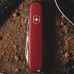 Victorinox Compact - Red -Camping And Hiking 1.3405 3 600x600 6a6c1461 44e1 4ad8 bbf3 755c08700490