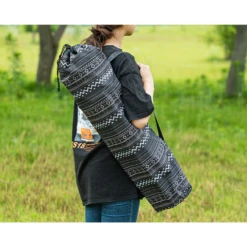 KZM New Hug Chair Black -Camping And Hiking 13 0a00a17a 9fa7 4854 99c2 b03ae7edf5a9