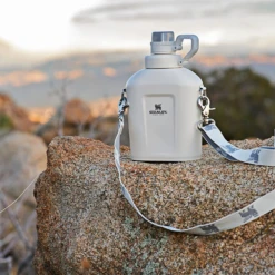 Stanley Classic Steel Canteen 1.1QT -Camping And Hiking 17 40d7d696 12b1 4fe2 84cf 9fd60c1397cd