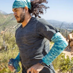 Sunday Afternoon UVShield Cool Sleeves 9 Sunday Afternoon UVShield Cool Sleeves -Camping And Hiking 4 8694cb55 326b 4c92 a240 096341688bbb
