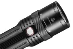 Fenix FD45 Ledflashlight 900 Lumen Black 14 Fenix FD45 Ledflashlight 900 Lumen Black -Camping And Hiking Fenix FD45 focus flashlight side switch