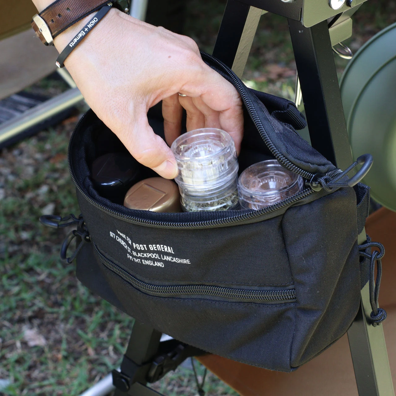 Post General Spice & Tissue Bag 8 Post General Spice & Tissue Bag - Image 6